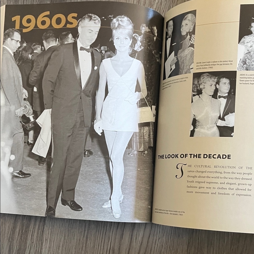 Academy Awards History Book - Gold Cover - Picture 5 of 5
